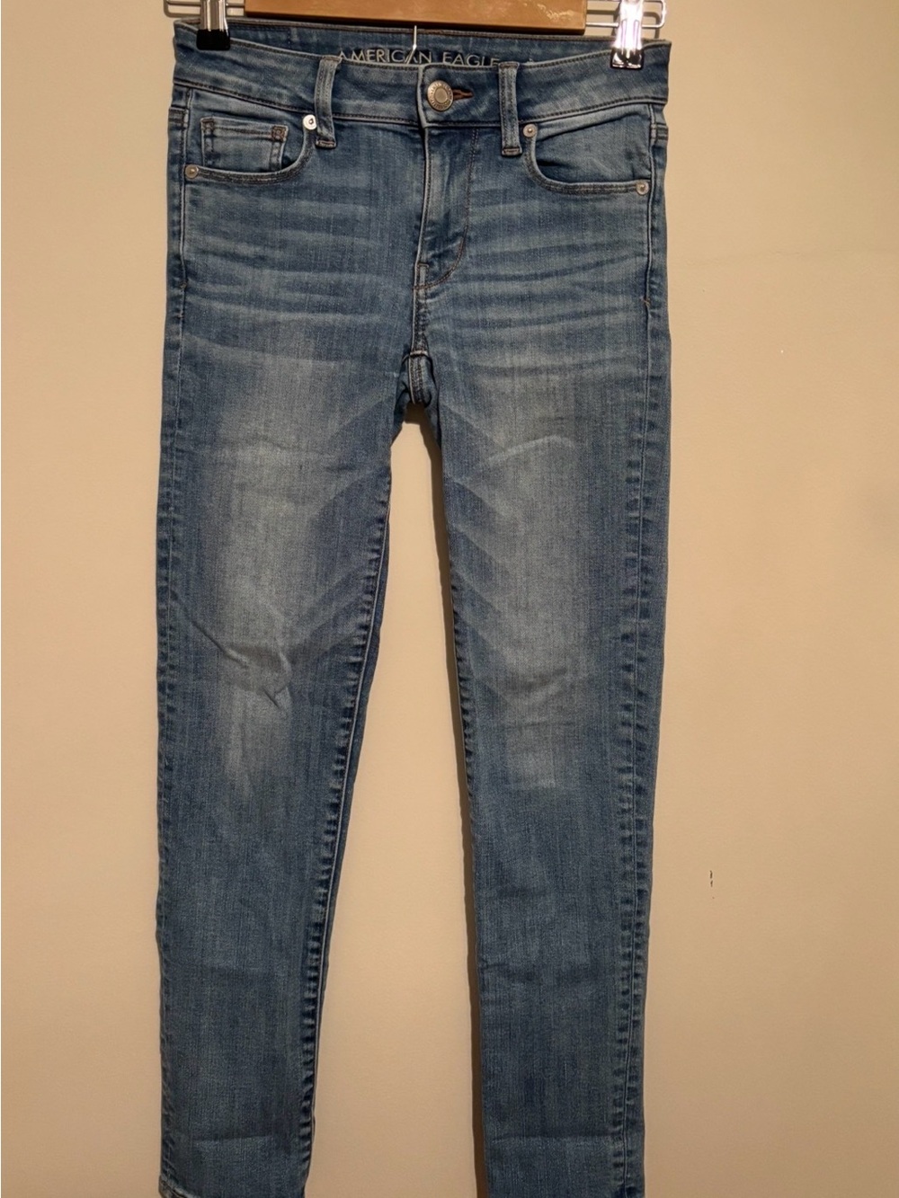 American Eagle Outfitters Women’s Medium Blue Skinny Jeans 0-Short